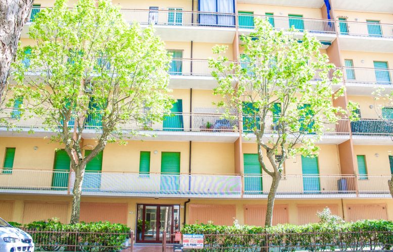 113 Condominio Eden Affitto Valverde 113 Condominio Eden