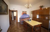 002 Villa Galbucci  